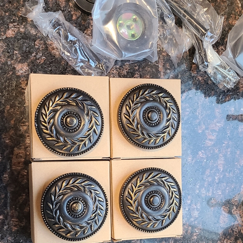 FOUR Kerkhoven Curtan Holdbacks - Picture 3 of 5